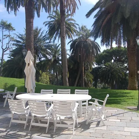 Apartment Luxury Apt In Eden Genoa